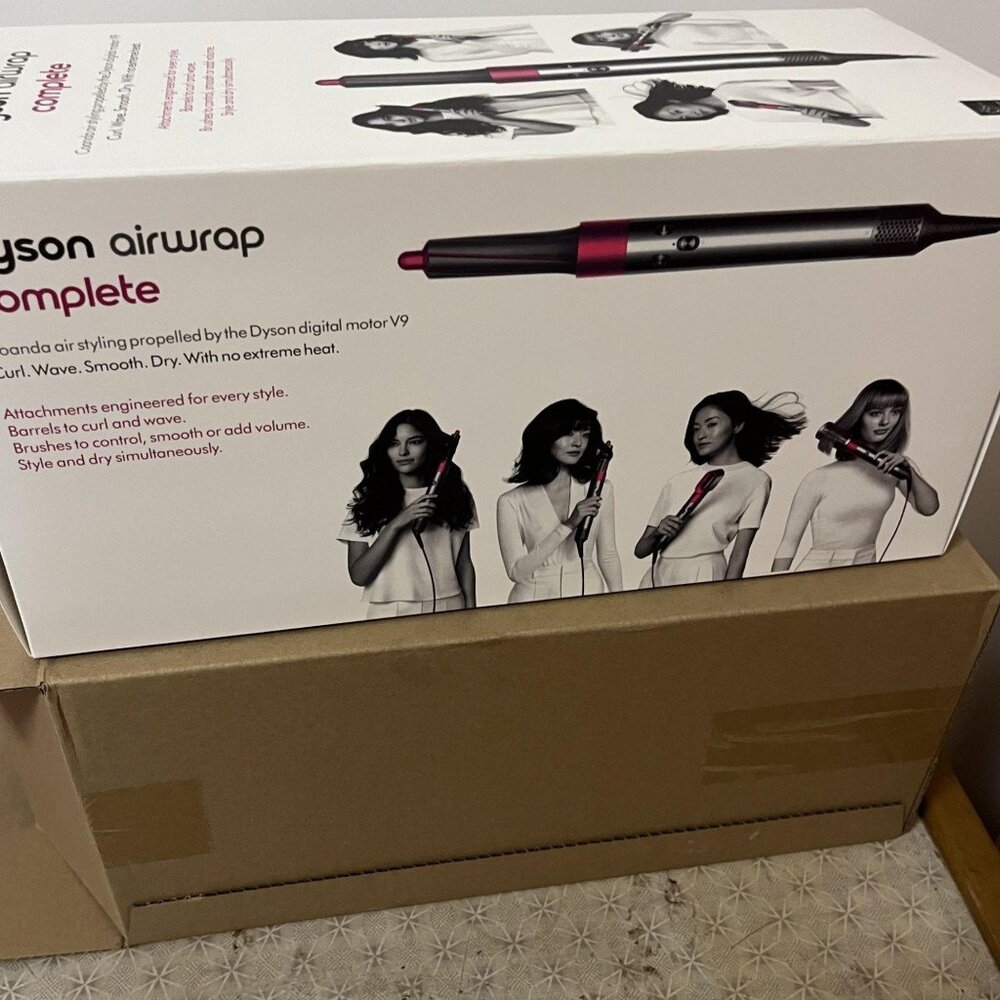 Dyson Airwrap Complete Styler - Picture 2 of 5